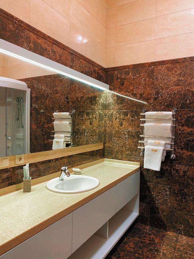 Myline Relax Complex Hotell Astana Exteriör bild